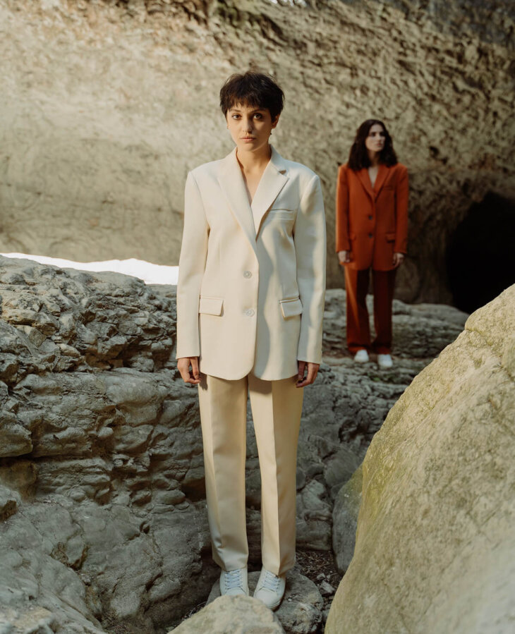 Modern trouser suit - Imagem 5