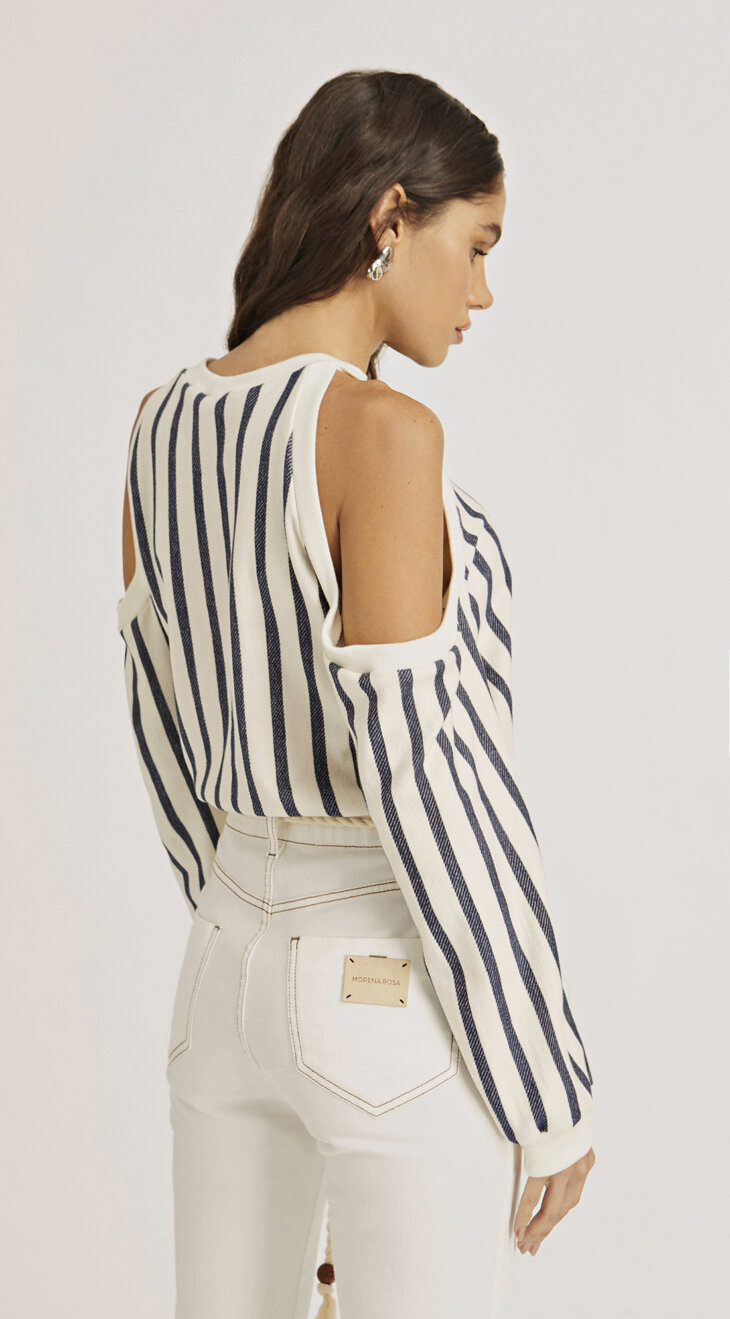 Blusa Listrada com Decote Redondo - Imagem 4