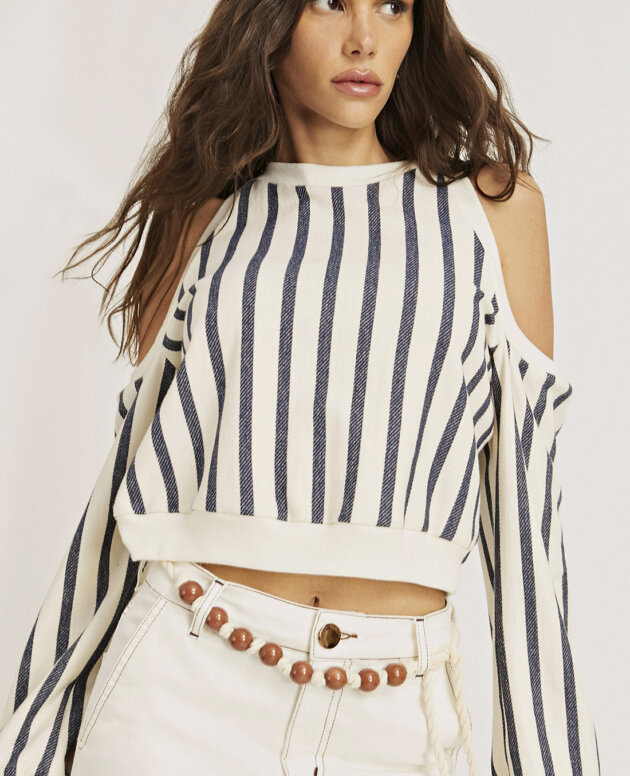Blusa Listrada com Decote Redondo