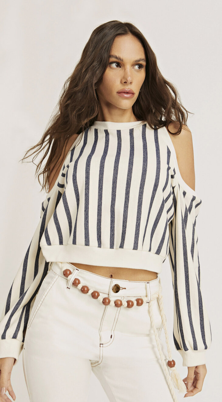Blusa Listrada com Decote Redondo