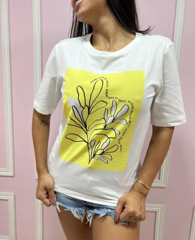 T-shirt Gola Redonda Off White Morena Rosa
