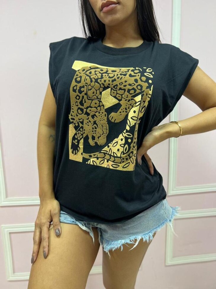 T-shirt Morena Rosa Detalhe em Ombreira - Imagem 2